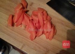 胡萝卜玉米排骨汤的做法图解4