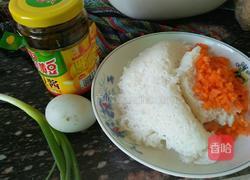 豆酱蛋炒饭的做法图解1