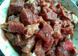 胡萝卜炖牛肉！的做法图解1
