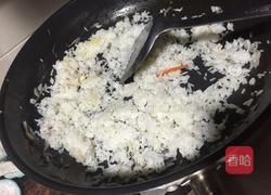 什锦炒饭的做法图解5
