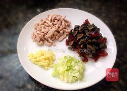 皮蛋瘦肉粥的做法图解3
