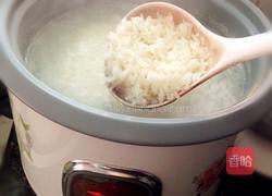 皮蛋瘦肉粥的做法图解5