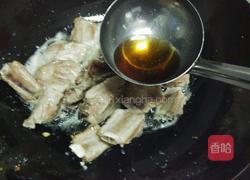 板栗烧排骨的做法图解5