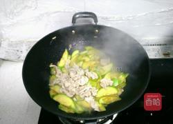 西葫芦炒肉的做法图解11