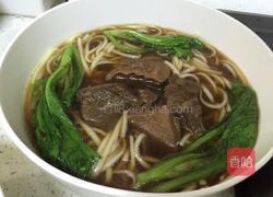 卤牛腩汤面的做法图解9