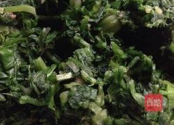 荠菜炒肉丝的做法图解1