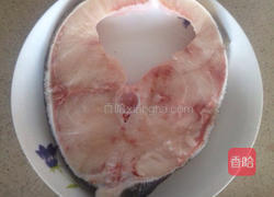 蚝油焖海甘鱼的做法图解1