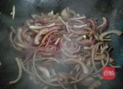 洋葱炒肉的做法图解4