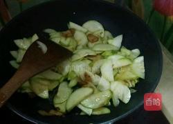 西葫芦炒肉的做法图解4