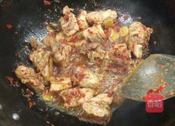 土豆烧排骨的做法图解5