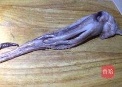鱿鱼须炒饭的做法图解1