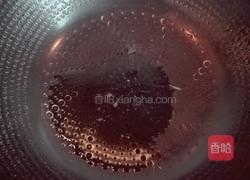 青椒胡萝卜炒彩色虫虫面的做法图解8