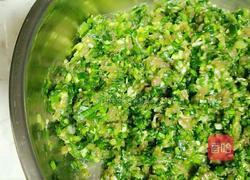 韭菜肉馅烫面蒸饺的做法图解3