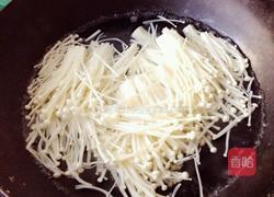 炝拌金针菇的做法图解4