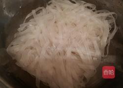 炒河粉的做法图解1