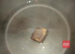 甜酒红糖煮香蕉的做法图解2