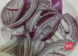 洋葱炒蛋的做法图解2