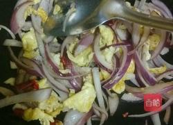 洋葱炒蛋的做法图解7