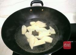 在家怎么做清汤锅底 MjUwX2MyOjEvM15yYjI6MS84XzE4MA