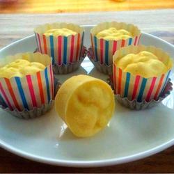 最简单的蛋糕做法烤箱版 MjUweDI1MA