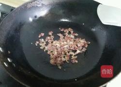 萝卜干香肠炒饭的做法图解4