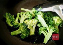 番茄鸡蛋西兰花的做法图解4