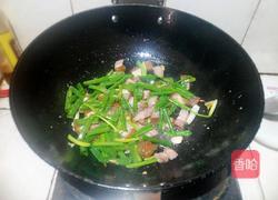 香葱炒脆皮烧肉的做法图解6