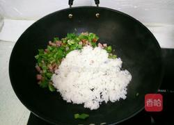 三丁炒饭的做法图解7