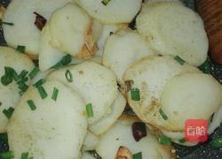 干煸土豆片的做法图解12