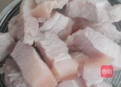 鹌鹑蛋红烧肉的做法图解5