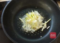 泡菜鸡蛋炒饭的做法图解2