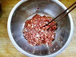 羊肉馅放葱吗 MjUwX2MxXzA