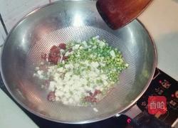 咖喱炒饭的做法图解4
