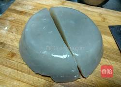 凉拌凉粉的做法图解1