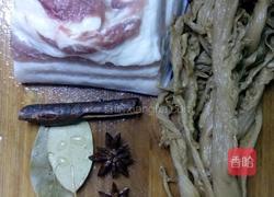 梅菜扣肉的做法图解1