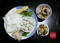 粿条汤的做法图解1