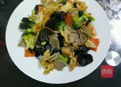 鸡蛋牛肉西兰花木耳的做法图解8