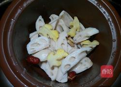 莲藕猪骨汤的做法图解6