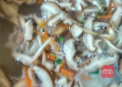 香菇瘦肉粥的做法图解5