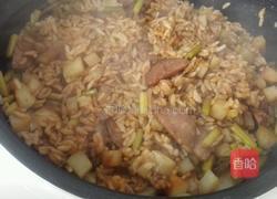 土豆腊肠焖饭的做法图解8