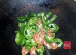青椒番茄炒猪舌的做法图解4