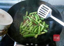 干煸豆角的做法图解6