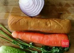 凉拌素鸡豆腐（五彩斑斓）的做法图解1