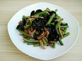 豆角木耳炒肉丝