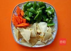 尖椒干豆腐的做法图解2