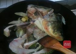 家炖白鲢鱼的做法图解5
