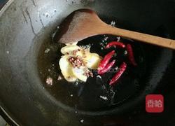 山药胡萝卜炖乌鸡的做法图解5