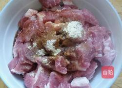 咖喱猪肉饭的做法图解1