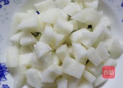 红枣雪梨银耳羹的做法图解4