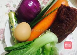 腊肉火腿肠炒饭的做法图解1